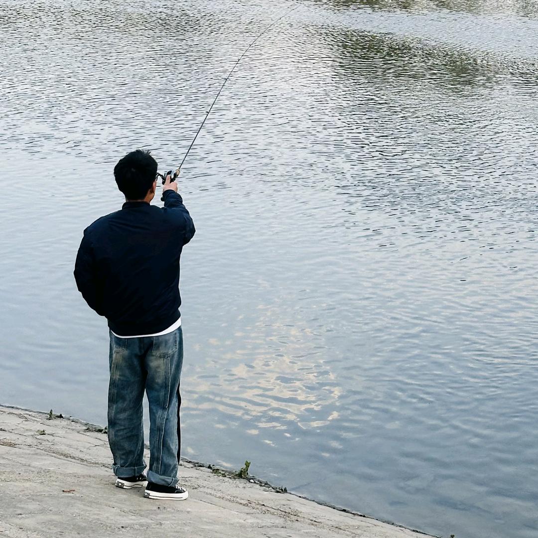 小刘不会路亚🎣