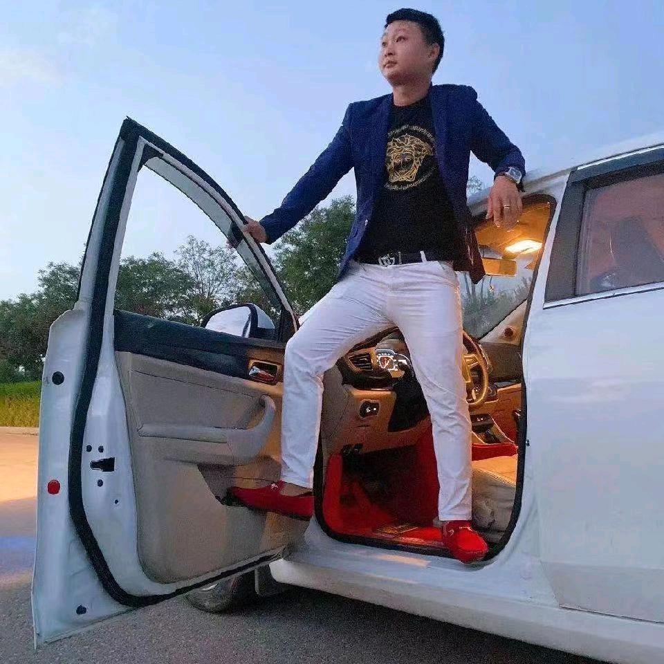 @龙某人