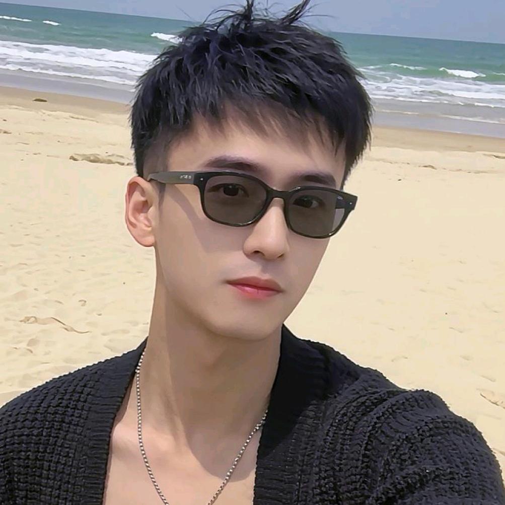 🚬 周先森ᝰꫛ 乘風破浪 ꪝ 💰