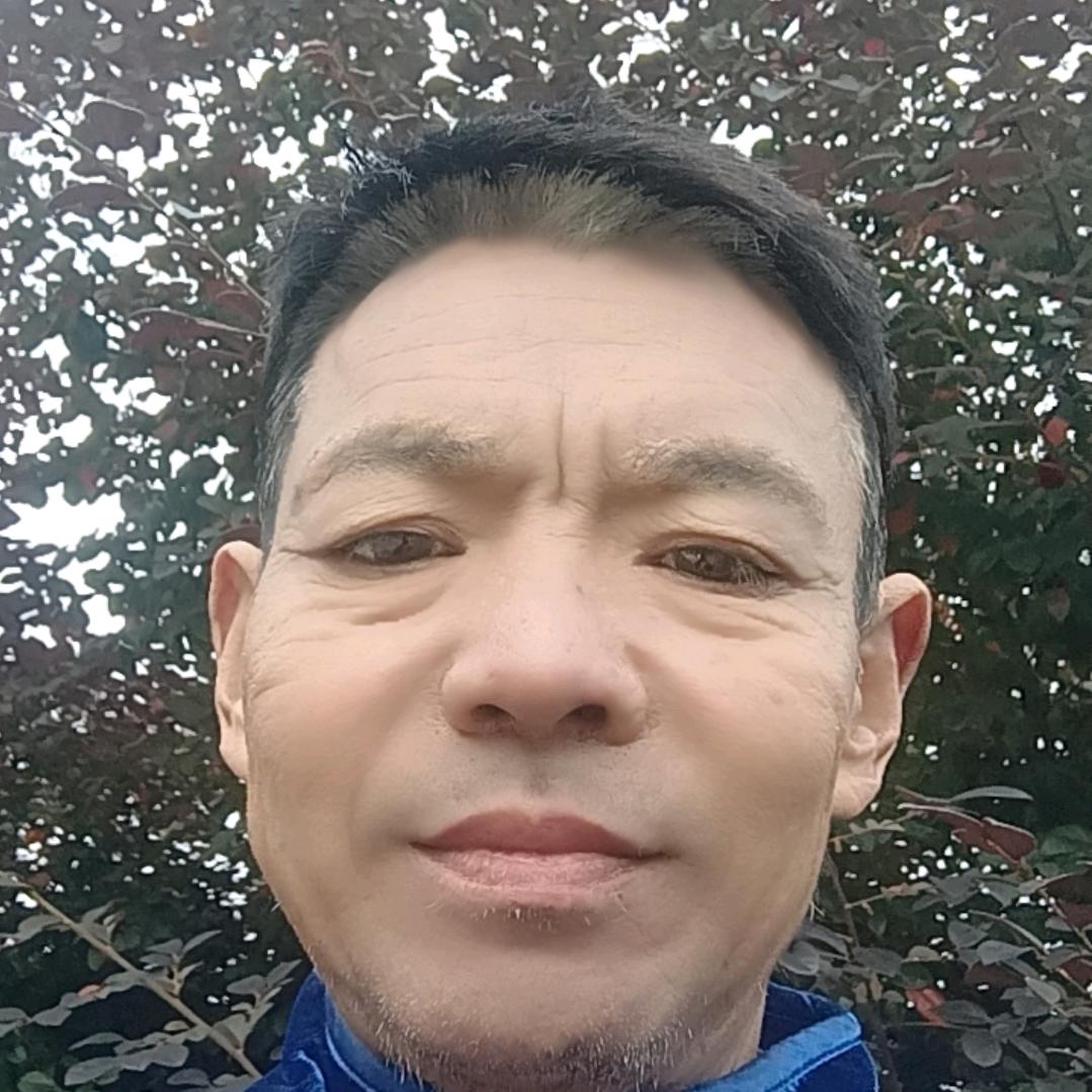 德哥女装美妆，早上七点开播，