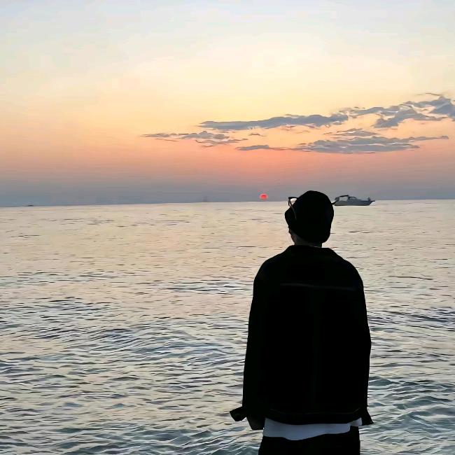 𝙄𝙞𝙞𝙤𝙫𝙚𝟳