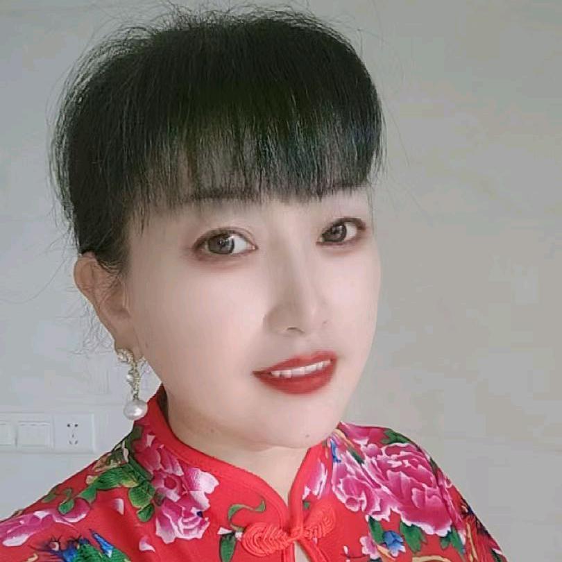 蔡蔡丫