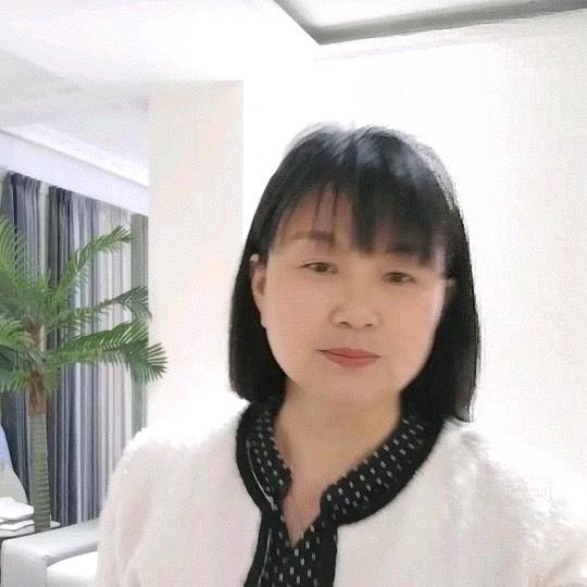 卖家居的小师妹