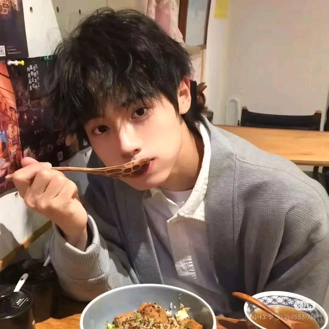 吃饱饱没烦恼