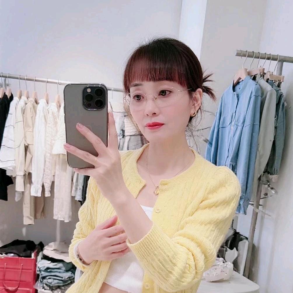 钱💋️朵朵