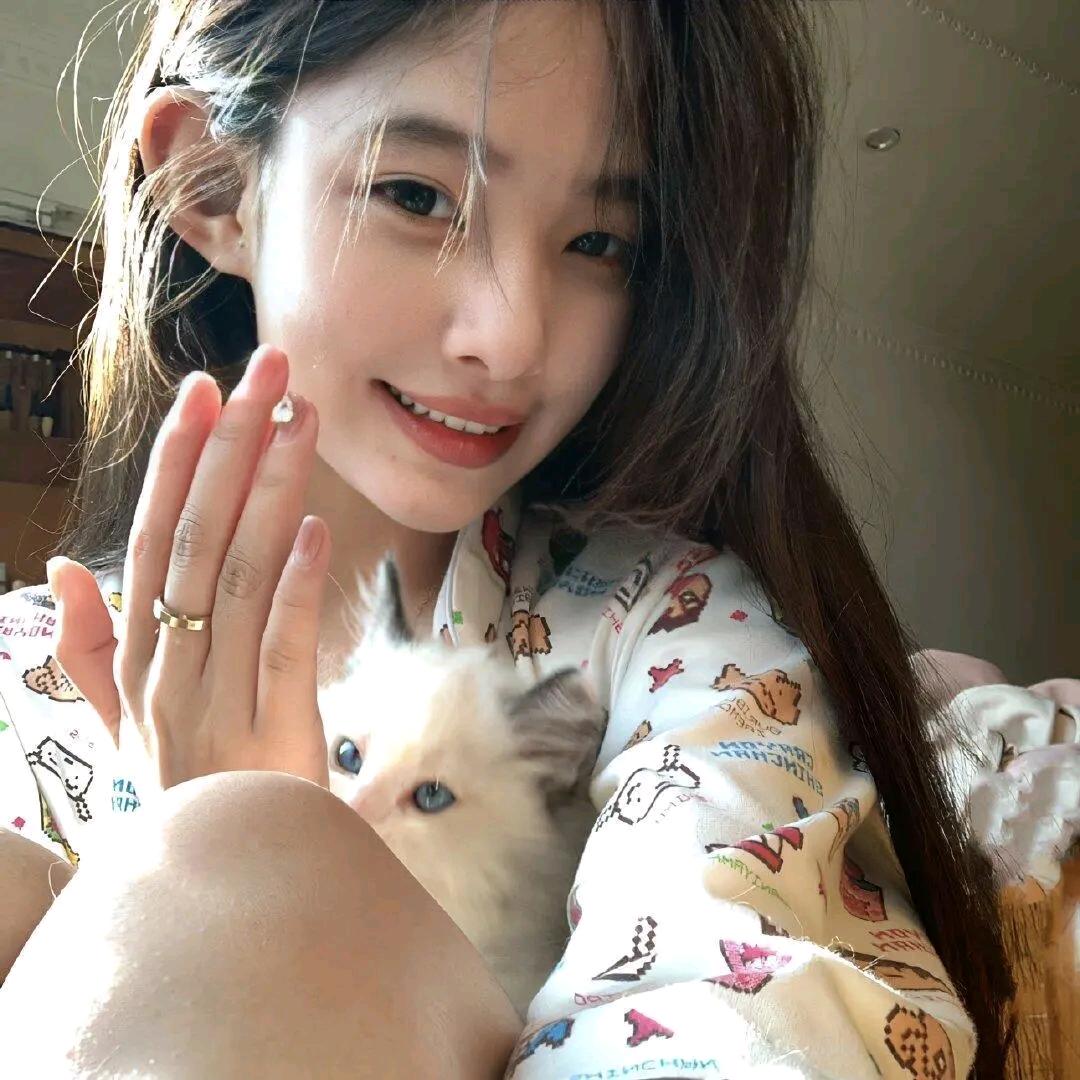 依桉（见过王鹤棣版）