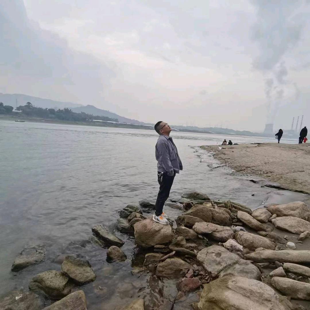 斗志昂☞杨☜