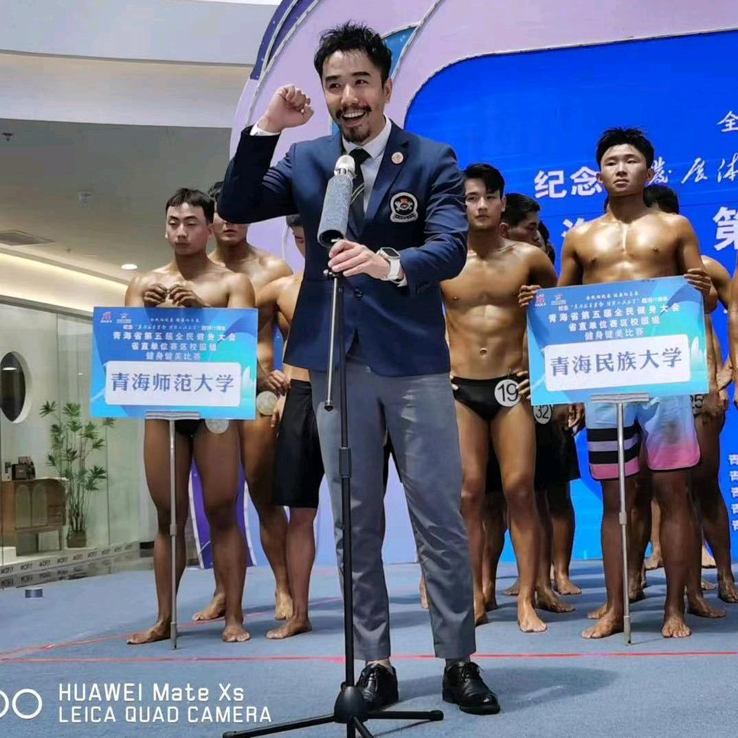 会游泳的郭教练-引力泳健