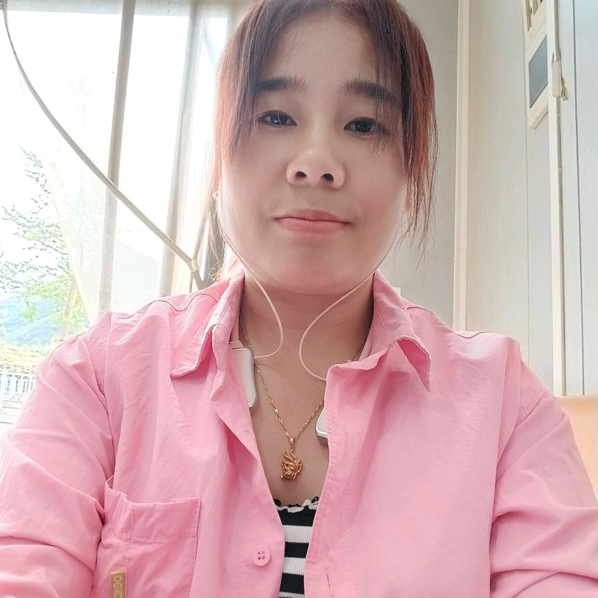 任小英