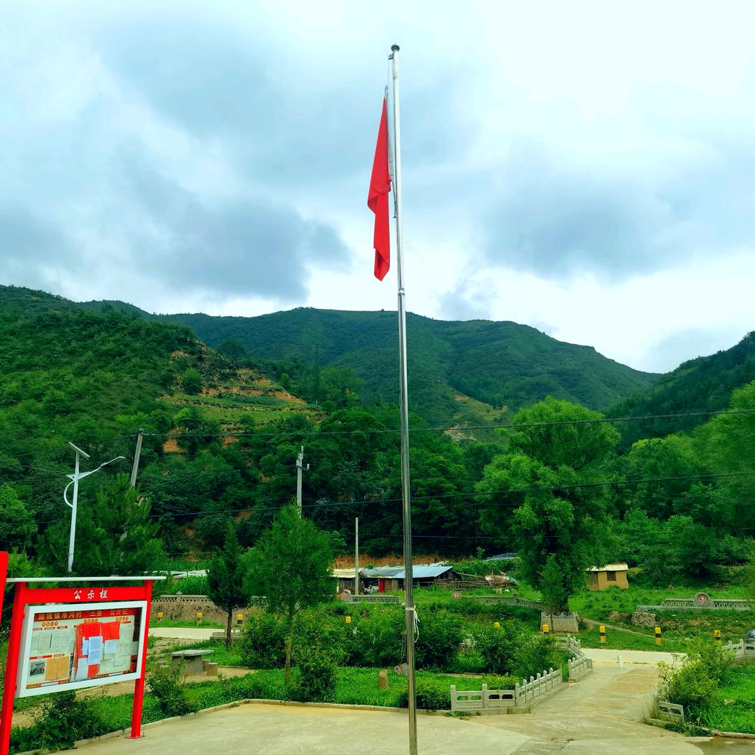 礼县助农干部小赵