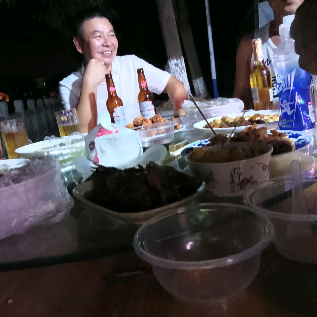 栩栩如生