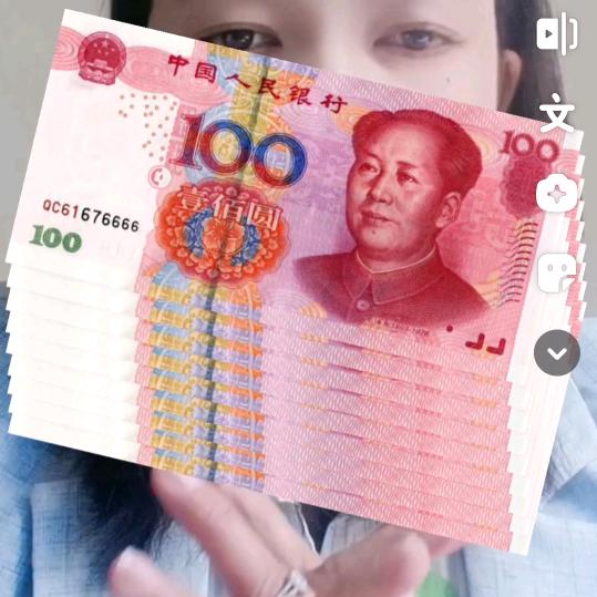 肖潇洒傻，过下去