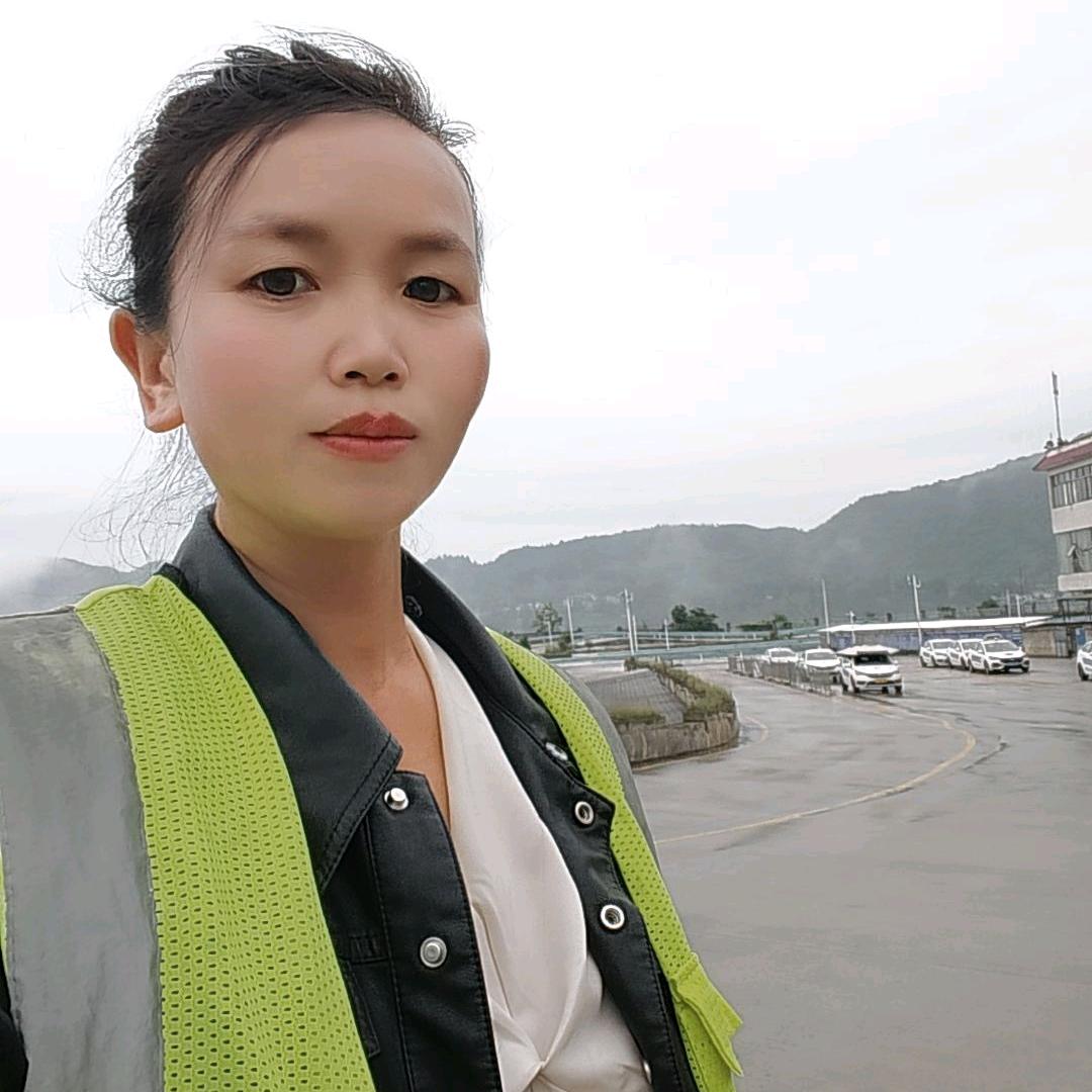 大方豪盛驾陪信息咨询工作室