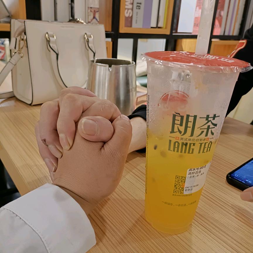 后悔嫁给你心碎了