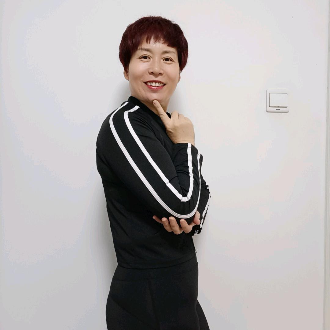 @小芹爱运动