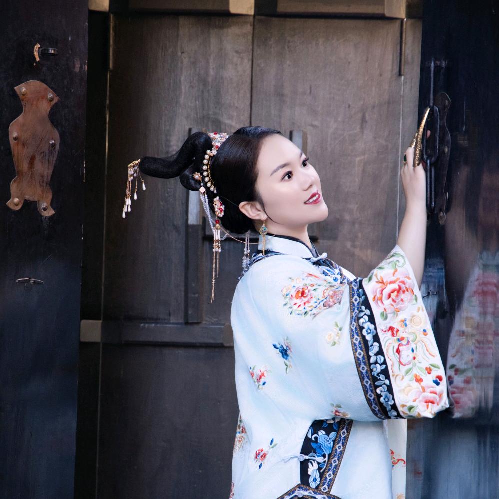 绛县芦荟鲜汁护肤雪荣