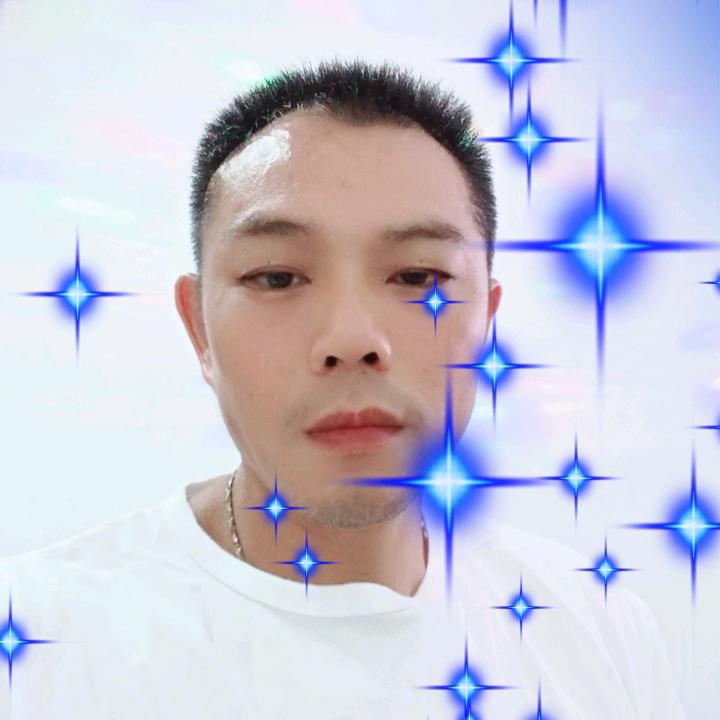 张宏