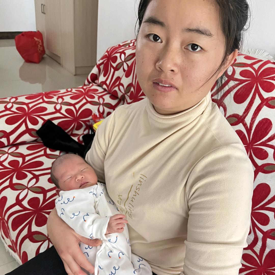 江西95后月嫂 (陈姐)