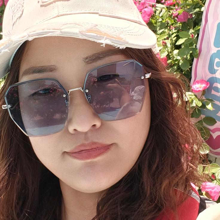 满眼🧡ྀི💛ྀི❤️ྀི星陈