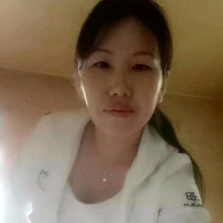 付姐。每天笑一笑烦恼都忘掉。