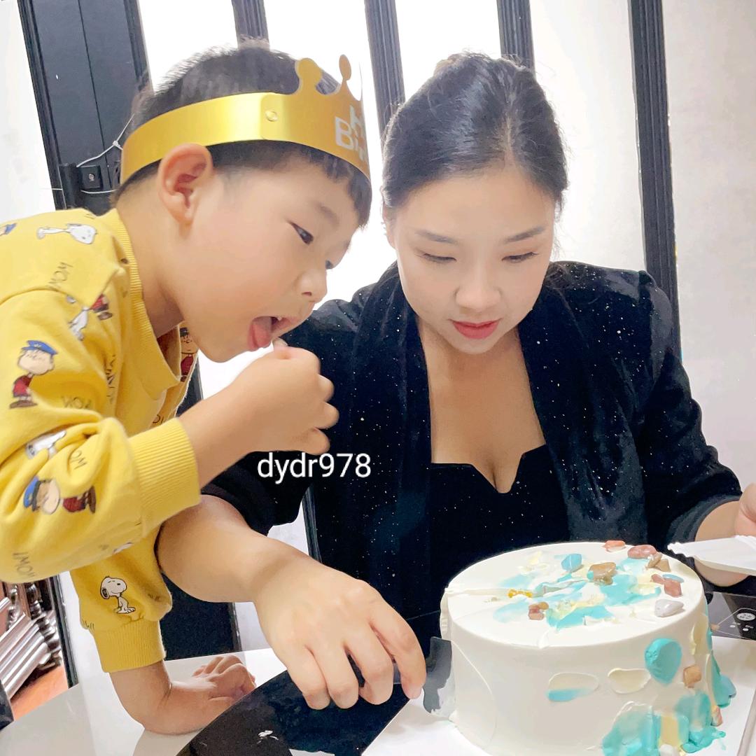 上海变美的馨馨