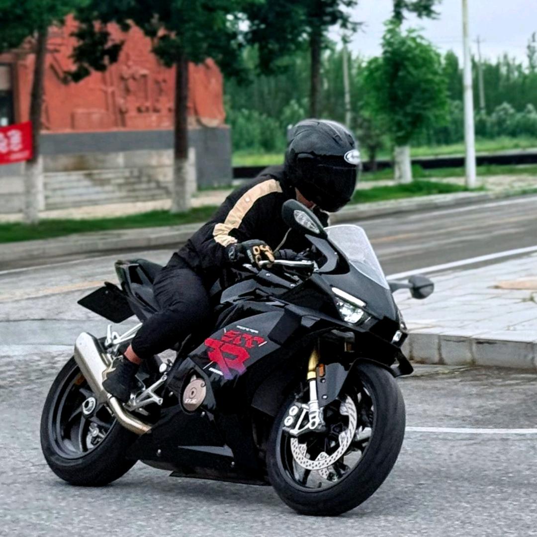 龍-ZX-500rr