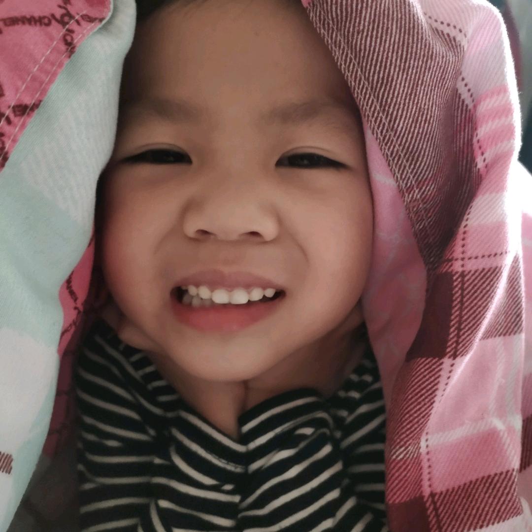 小苹果榨果汁