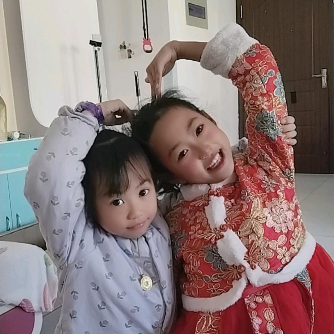 大妮和小妮