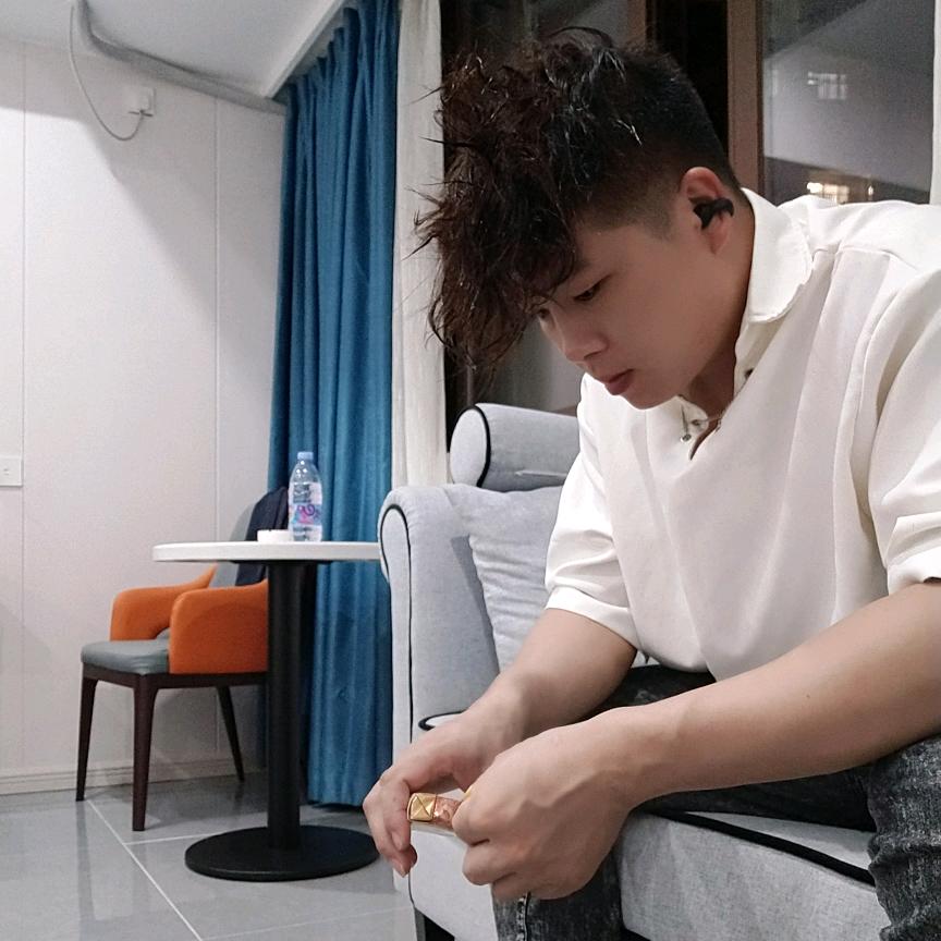 L&为Q你Z&梁X身N&定L制