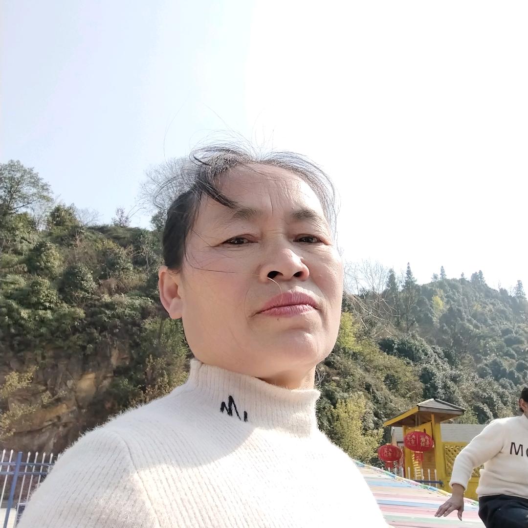 曾四姐（晚上七点半直播