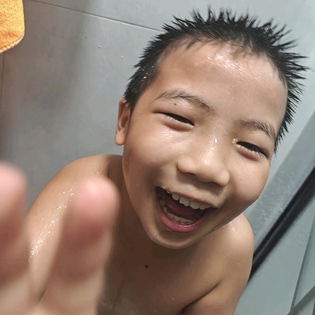 阿龙会拉车