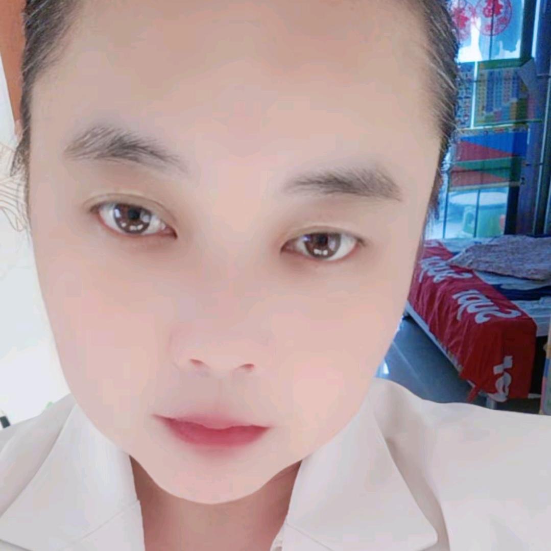 两个皮夹克麻麻