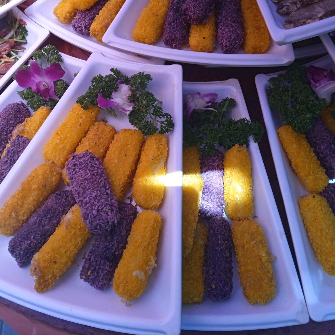 王佃庄张国明餐饮包桌，殡葬大包，一条龙