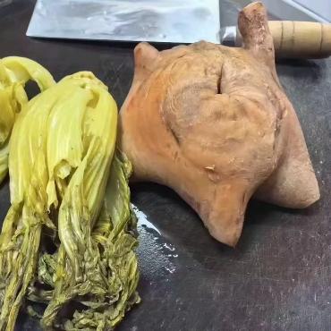 o▬▬▬l▅▅▅▅▅▅▅▅▅▅▅▆▆▇◤