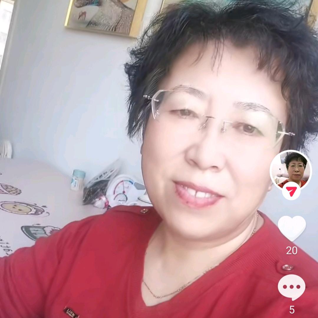 王姐（晚7.35）大号开播看简介