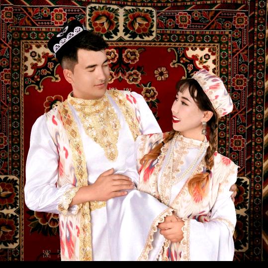 乃吾达尔的👨‍👩‍👧妈咪