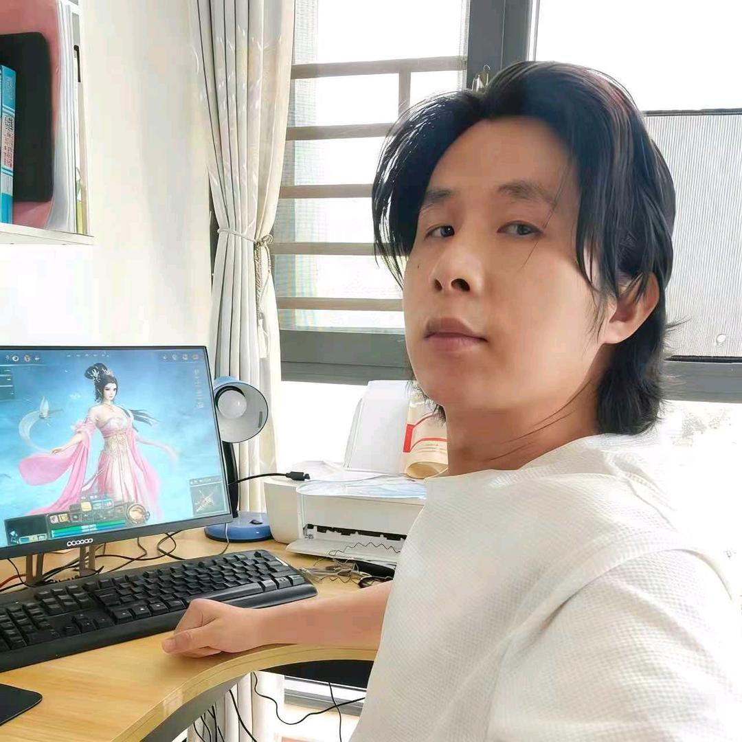 涂鸦字体设计师化荣（剑网3摸鱼中）