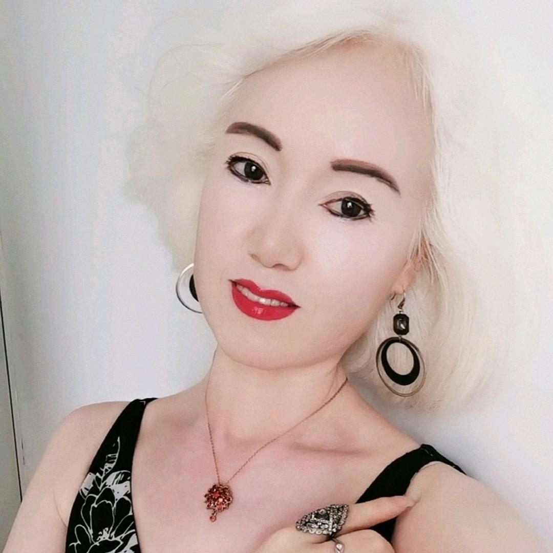 优雅女人