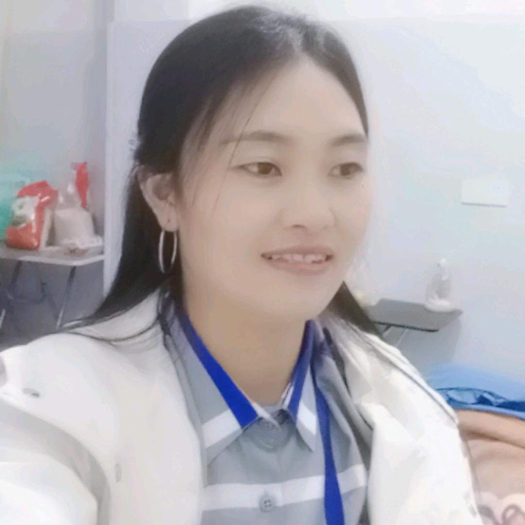 卢洋洋，