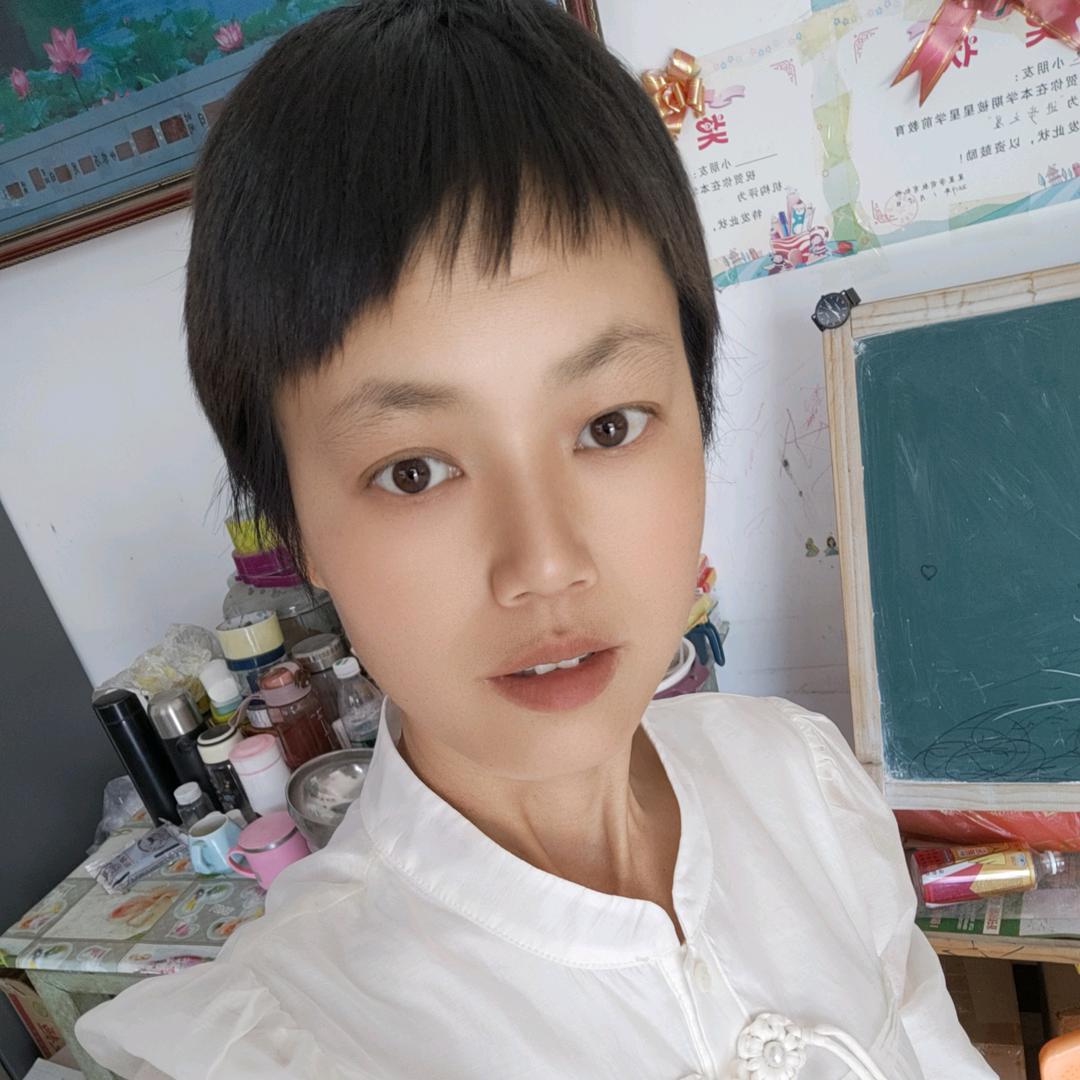 洪湖摆摊蓉姐