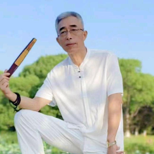 姜   （每晚8一10点直播）