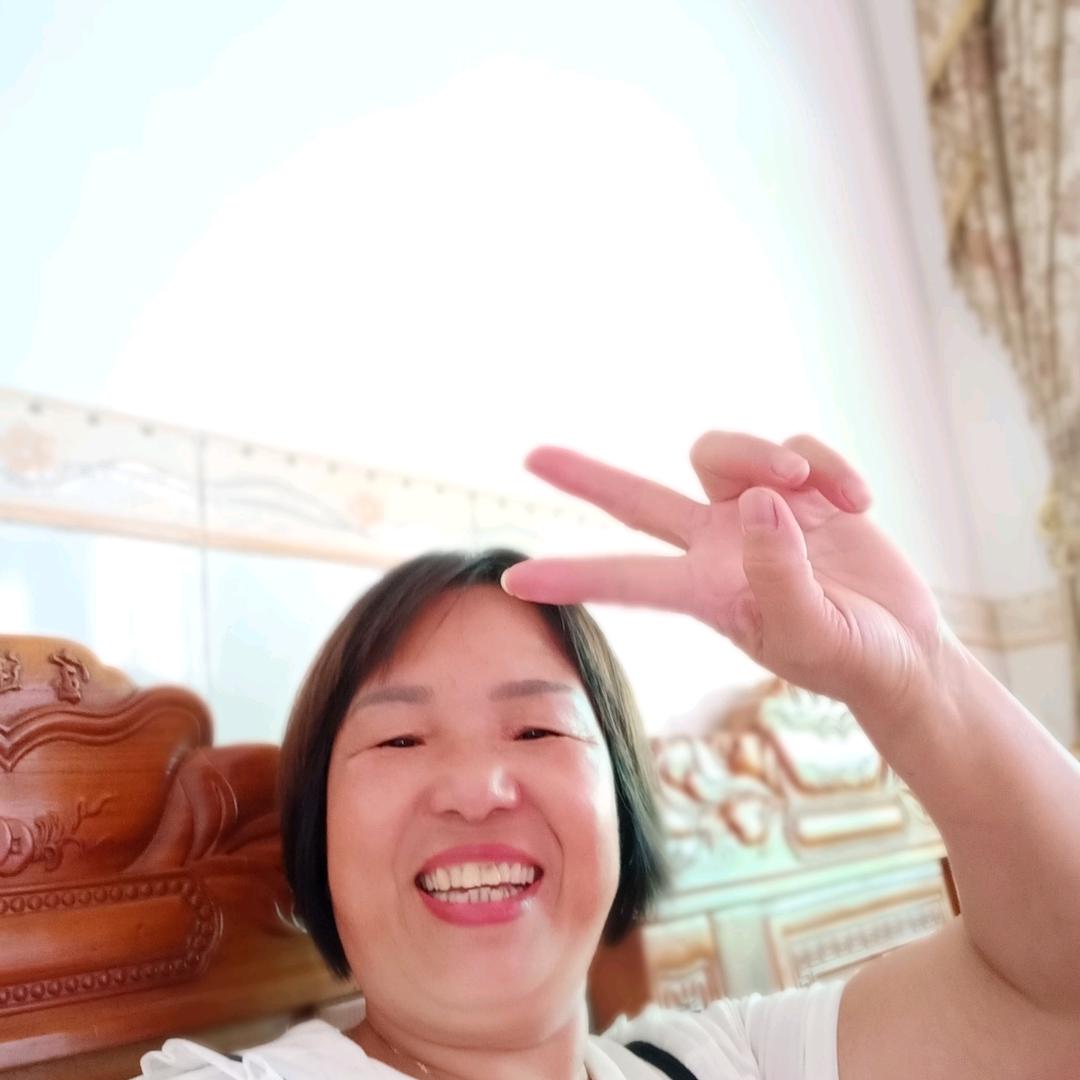 妃呵呵大型批发洒厂