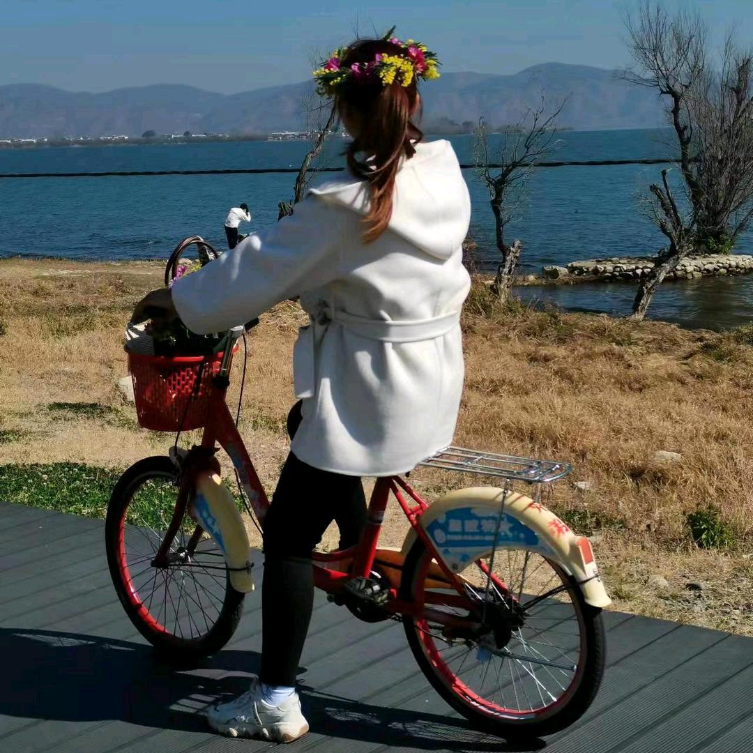 馨艺花坊，杨洋可馨