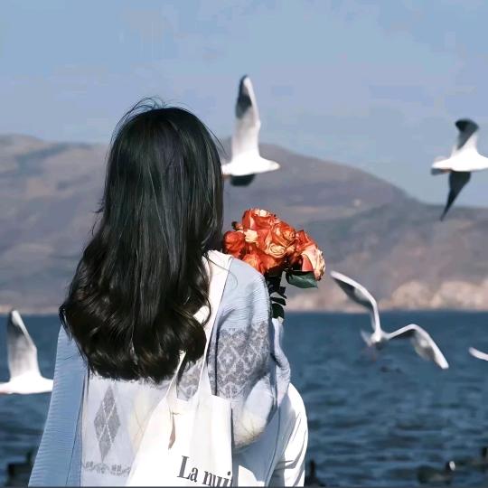 卓蔓在努力