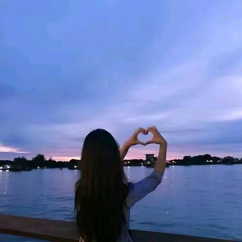 王百万🧡ྀི💛ྀི❤️ྀི