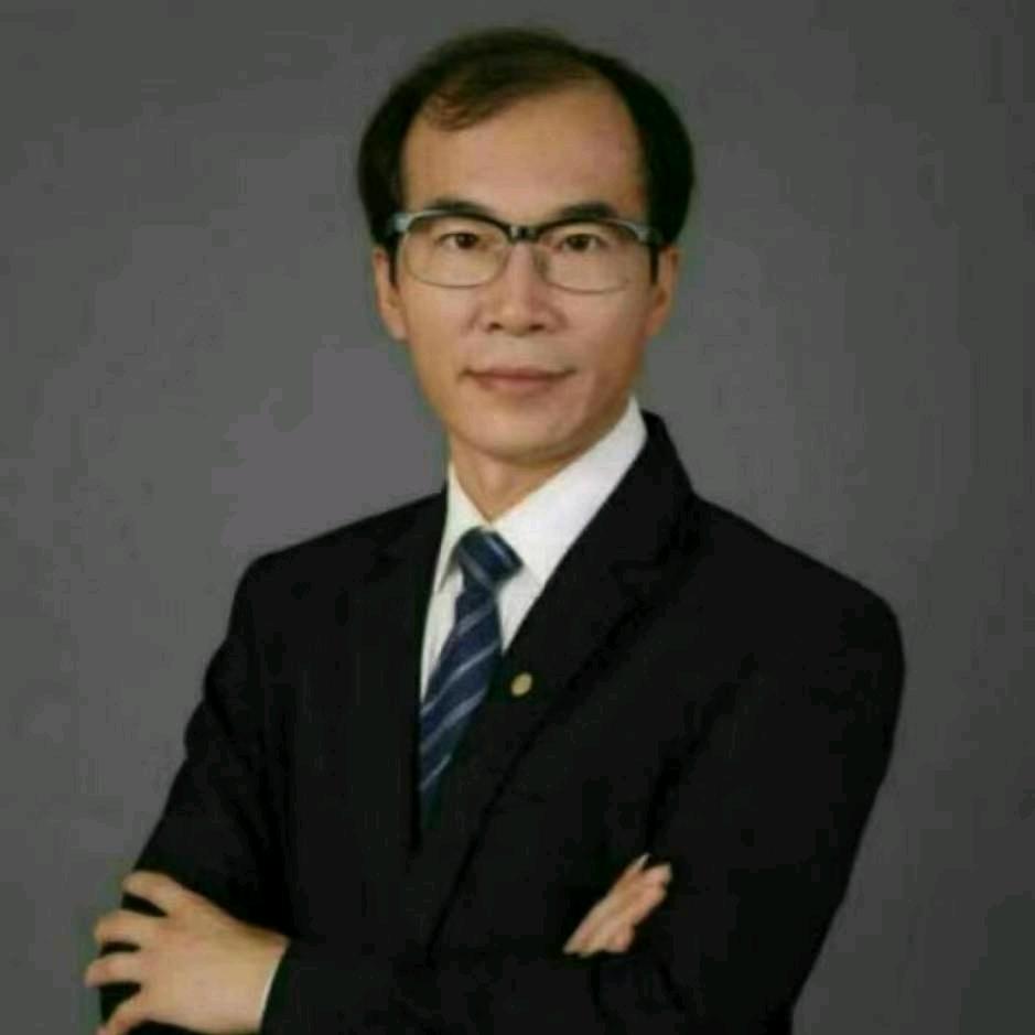 青少年教育赵老师