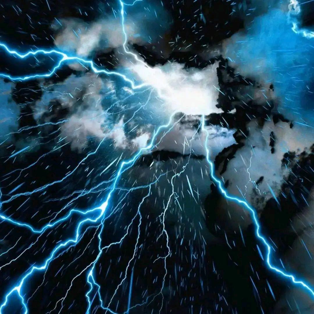 雷阵雨⛈️