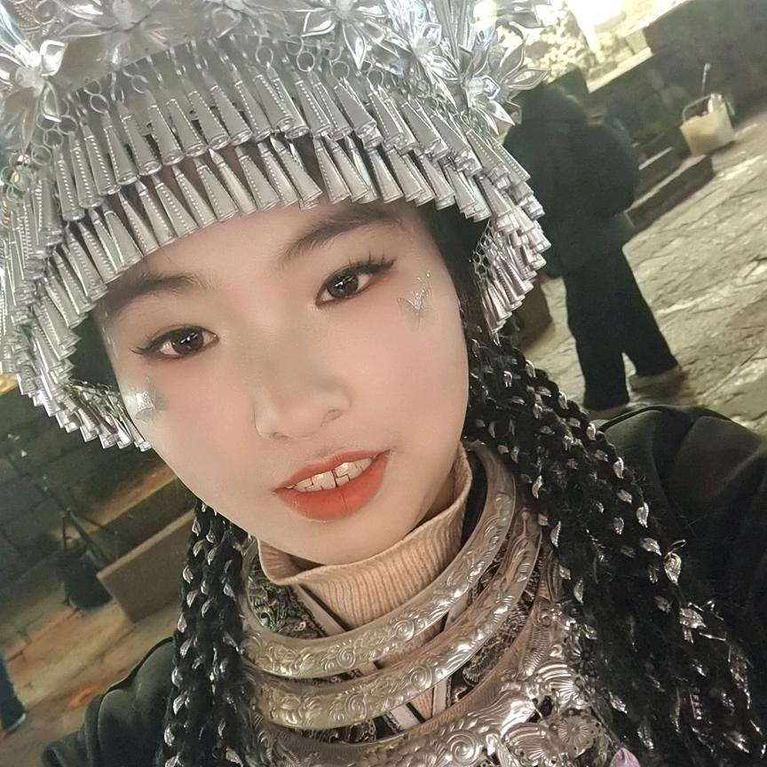 沉默不语