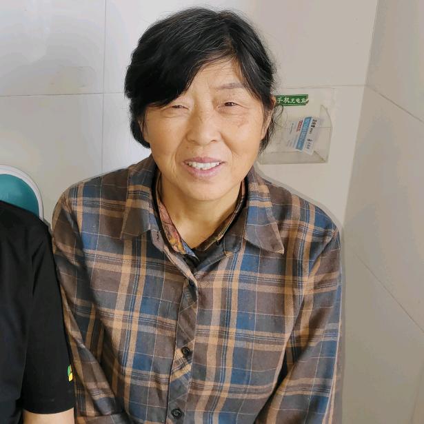 农村阿姨