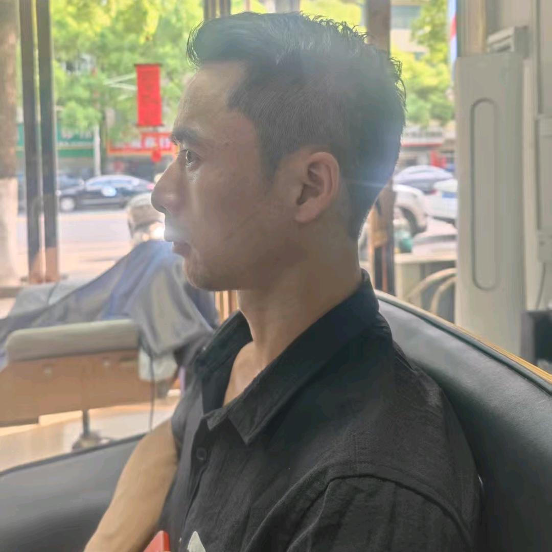 有梦就去拼，去搞钱